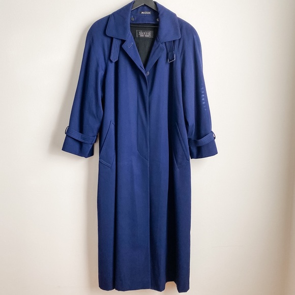 Stunning Vintage Wool Trench! - Picture 2 of 3